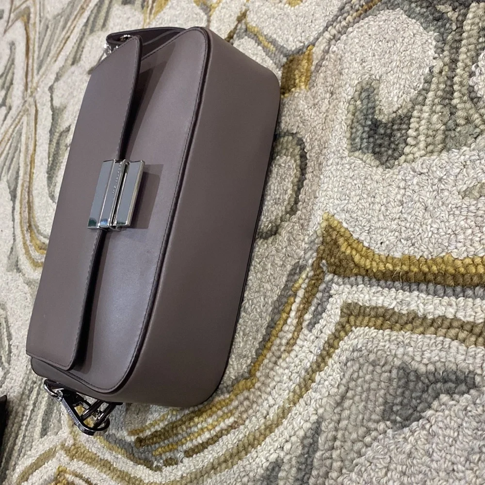 💕 Michael Kors dark gray leather satchel with matching wallet set gorgeous 💕